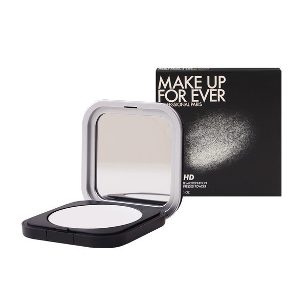 UHD プレスドパウダー