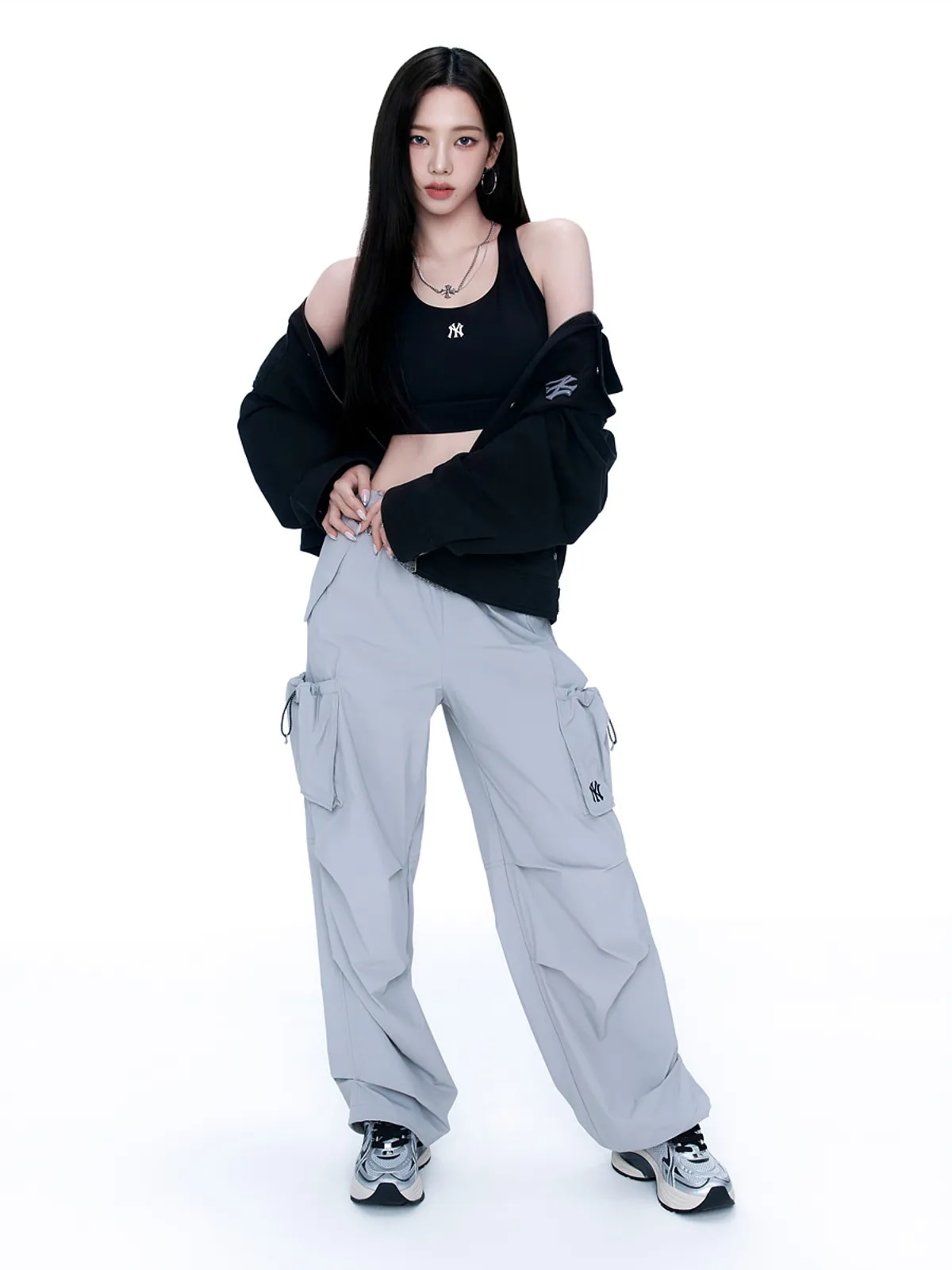 [aespa KARINA 着用] ゴフコア 軽量 ストリング カーゴ ワイド パンツ NY 男女共用 3color