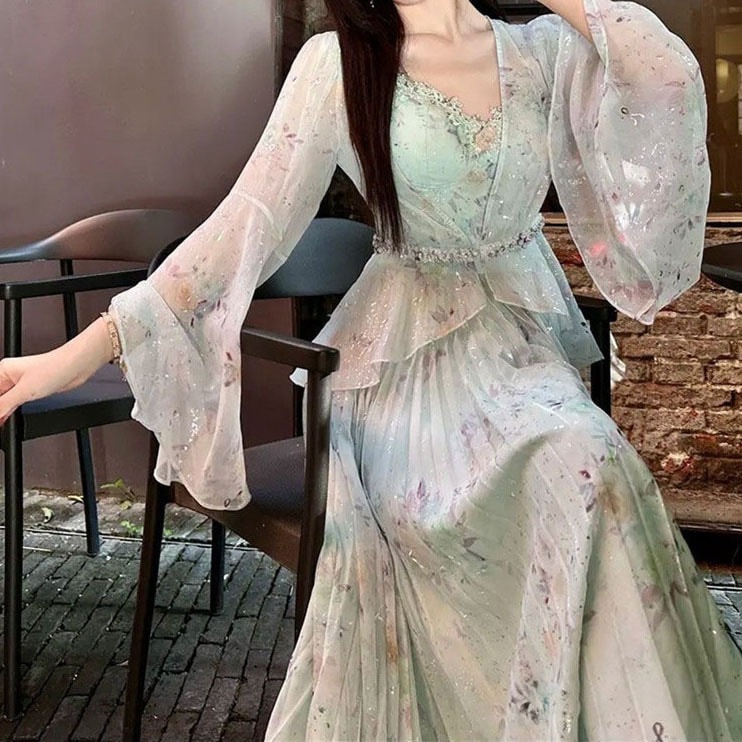 新しいロマンチックなレトロなドレスロングドレスティーブレイク美しい妖精スタイルの緑の花柄のドレス子供