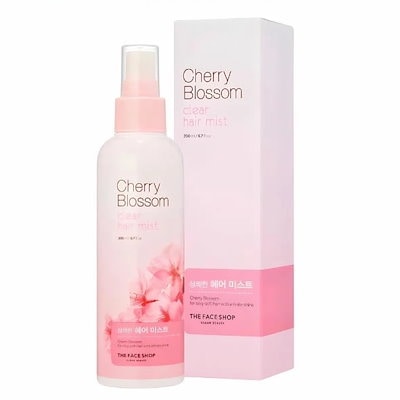 【ぎゅな☺︎】 チェリーブロッサムベアトップ1点 ぎゅな☺︎】 チェリーブロッサムベアトップ1点 Cherry Flowers