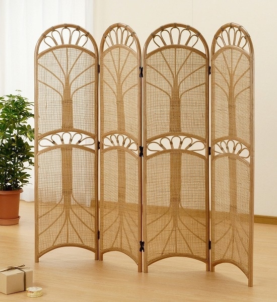 スクリーン4連B424