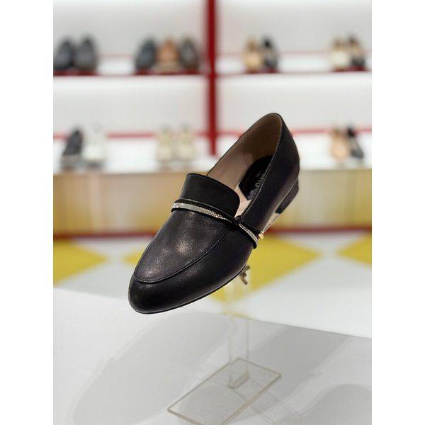 AK水原店 女性 羊革飾り ローファー 3色択1 D38U513