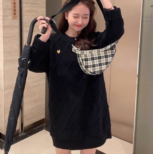 レディース ワンピース ニットワンピ ミニ ショート 長袖 ラウンドネック ストレート フェミニン かわいい 大人可愛い カジュアル おしゃれ レトロ ガーリー ルーズ 抜け感 ヴィンテージ ラブリー