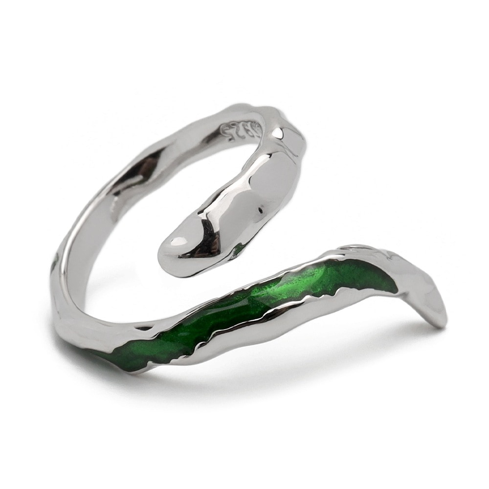 925 シルバーの間から覗くグリーンカラーが魅力的なリング [cr557]