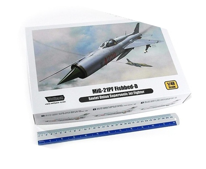 WOLFPACK 1/48 MiG-21PF Fishbed-D Soviet Supersonic Jet Fighter Model Kit WP14821 5,197円