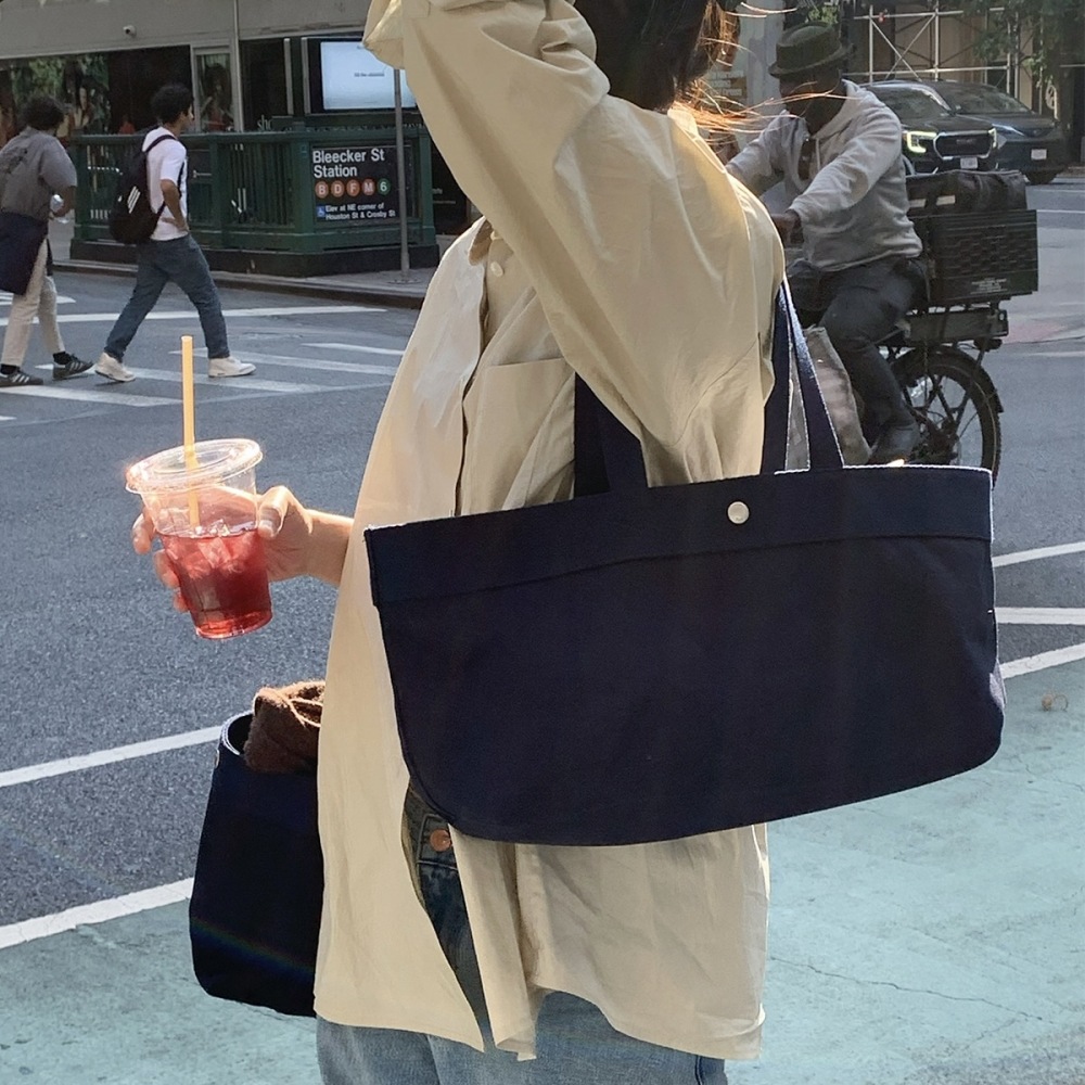 ハーグ・ア・バゲットバッグ (ネイビー)
