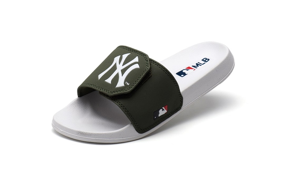 ♦MLB♦スリッパ サンダル ニューヨーク ヤンキース 楽天市場】MLB サンダル スライドサンダル NEW MOUND SLIPPER