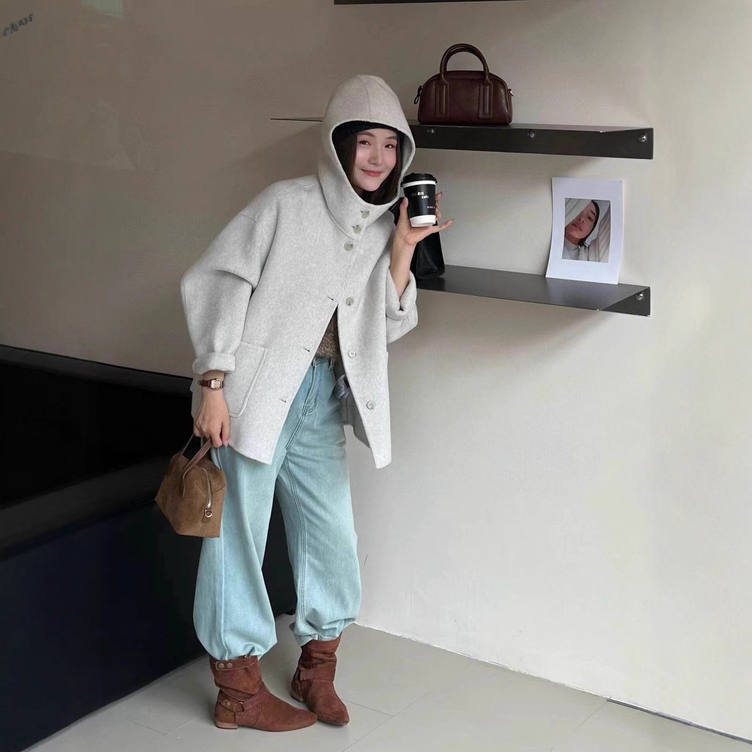 ミドル丈 フード付き両面ウールコート フード付き スタンドカラー 厚みのある暖かいウールシルエット ゆったり両面コート