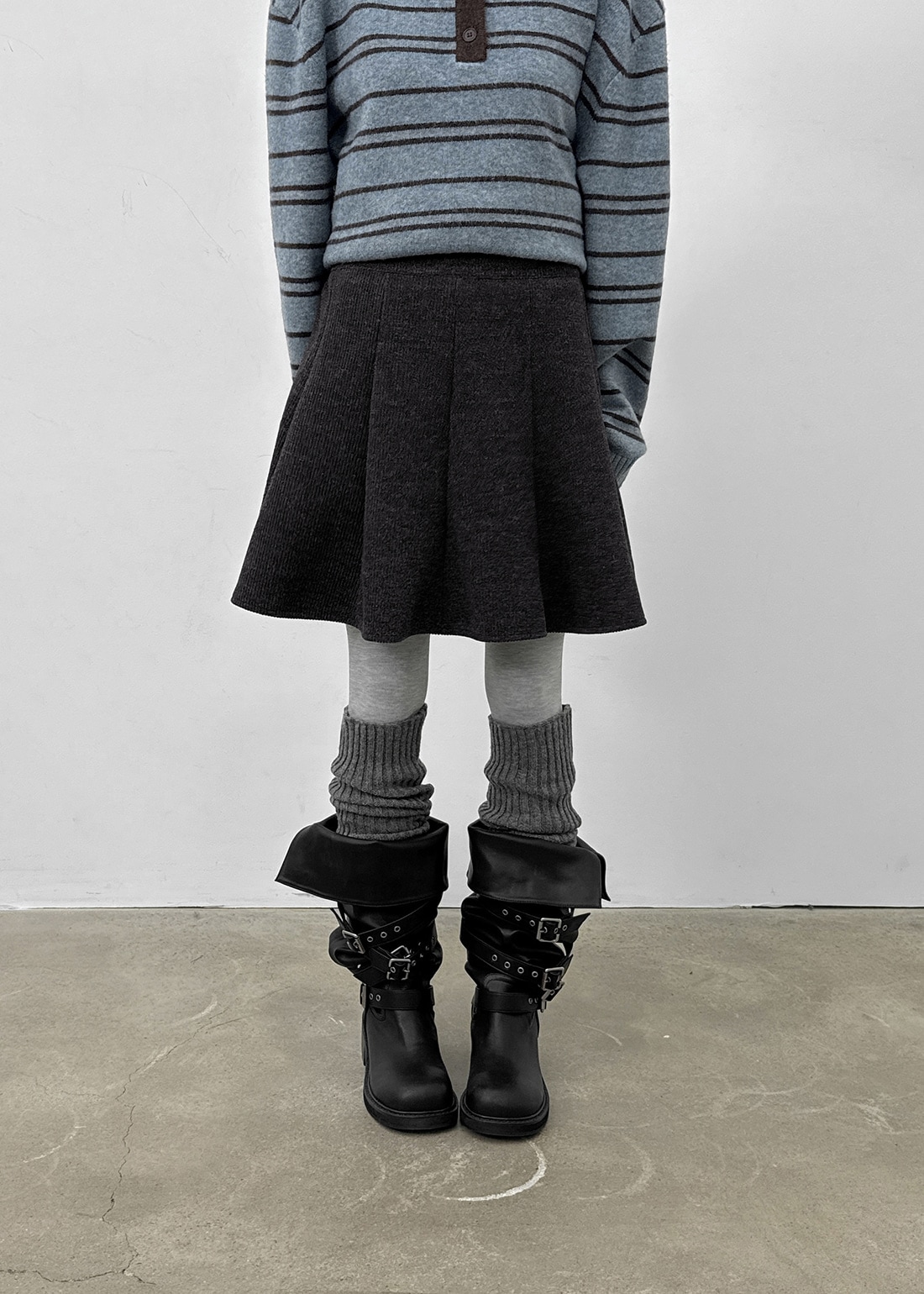 ゼルミウールフレアミディスカート