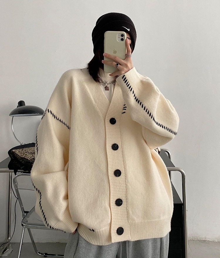 トップス カーディガン ニットカーディガン 長袖 Vネック ミディアム丈 前開き ボタン かわいい 大人可愛い きれいめ シンプル 上品 おしゃれ かっこいい カジュアル こなれ感 個性的 主役級