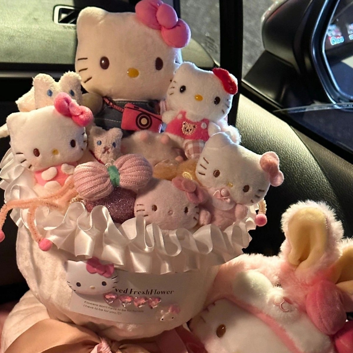 キティ キャット ルビー ぬいぐるみ ブーケ 完成品 バレンタインデー彼女や親友への誕生日プレゼントお正月 母の日