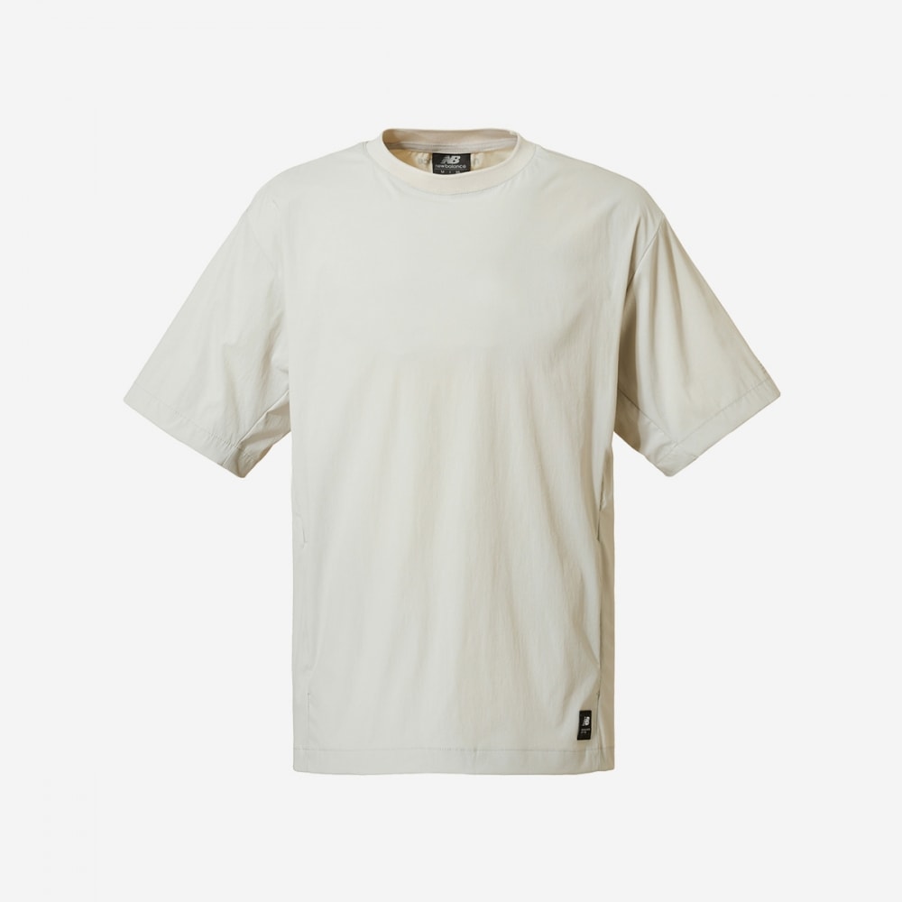 ニューバランスユニフローズンウーブンフィスト NBNEEB2623-(36) ライトベージュ