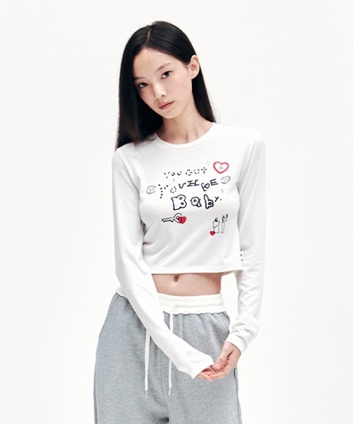 YOUHEE YOUHEE GRAPHIC LONG SLEEVE WHITE YHLTEC002WT