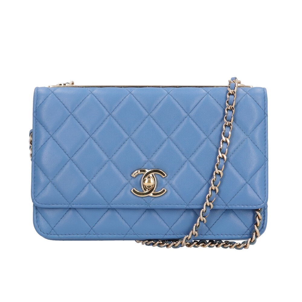 シャネル マトラッセ ショルダーバッグ レザー ブルー CHANEL 中古 美品