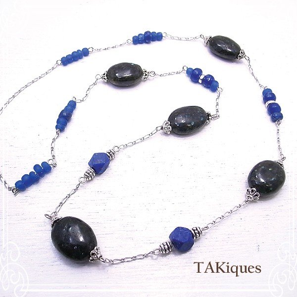 アンティークガラスビーズ＆スペクトロライトネックレス 天然石 ペンダント ビンテージ //TAKiques