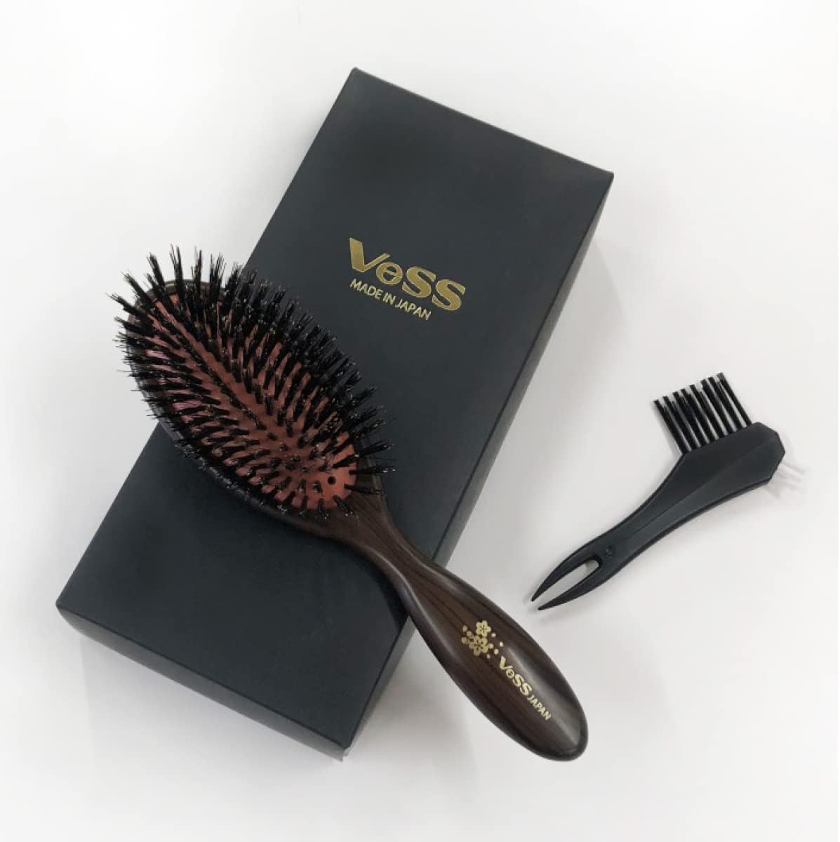 ベスVESS 日本製 美容師さんの天然毛100％ヘアブラシ 猪毛豚毛段差植毛クッションブラシ3WAYブラシクリーナー付き プレゼント ギフト SP-5000 6,090円