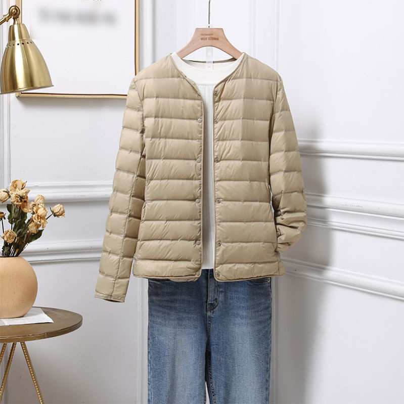 ダウンジャケット レディース 襟の形が変更可能です V首 丸首 ウルトラライト 無地 薄手 軽量 暖かい 秋 冬 春 Vネック インナー コート アウトドア カジュアル 登山 通勤 旅行 冬服 インナ 8,594円