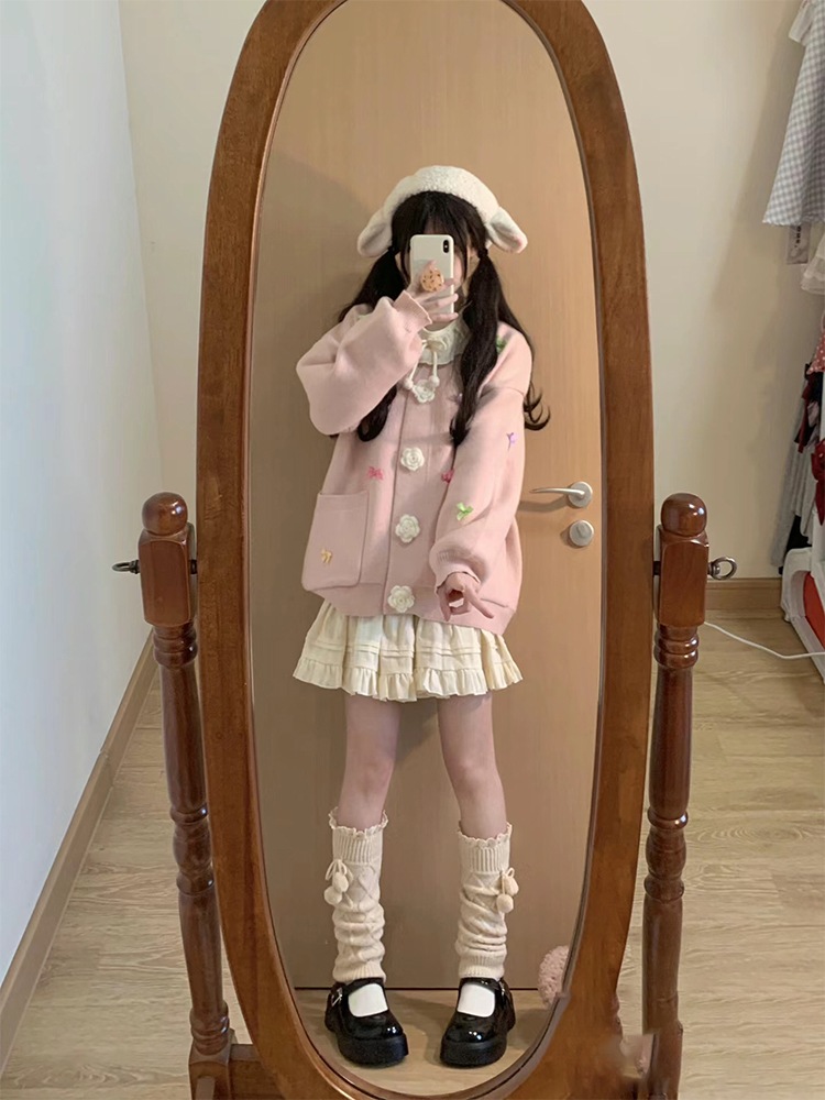 甘くてかわいい花柄ピンクのセータージャケット女性のための 2024 秋怠惰なスタイルのデザインニットカーディガン小人のため