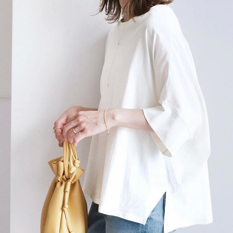 トップス カットソー Tシャツ 5分袖 ラウンドネック プルオーバー ミディアム丈 サイドスリット かわいい 大人可愛い きれいめ シンプル 上品 おしゃれ かっこいい カジュアル こなれ感 個性的