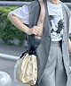 アイボリー