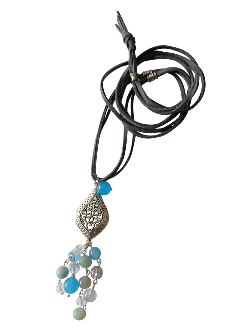 レザーネックレス アマゾナイトアクアオーラなど6種14石の天然石が輝く革紐ロングネックレス