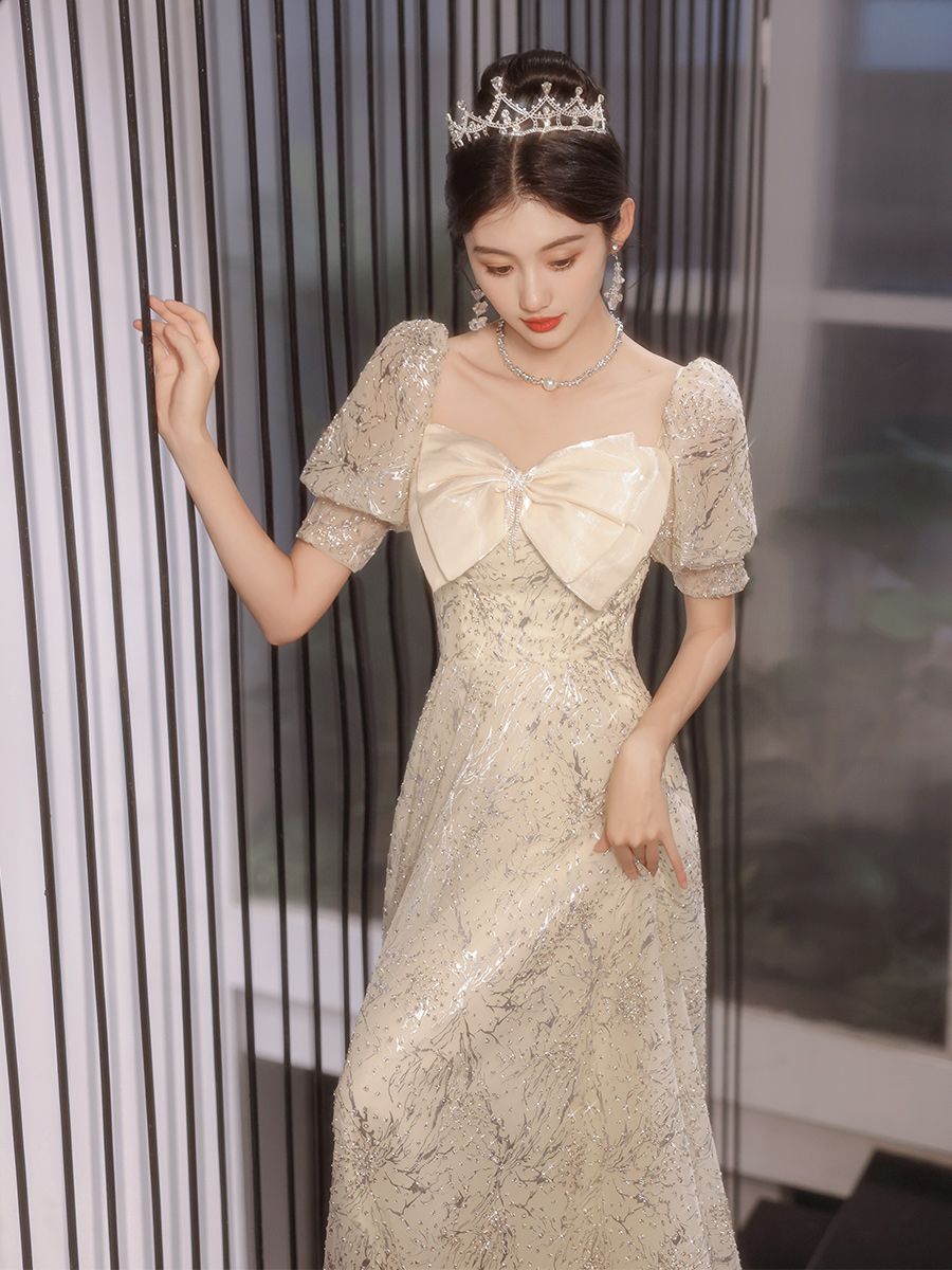 【2枚購入で 3oo円OFF！】ハイエンドセンスのある女性のための宴会ドレス