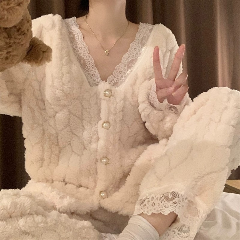 もこもこルームウェア オフホワイト 白 ホワイト グレー 灰色 ブラック 黒 2XL 韓国 オルチャン レディース 大きいサイズ ぽっちゃり 前開きパジャマ パジャマ ナイトウェア ルームウェア