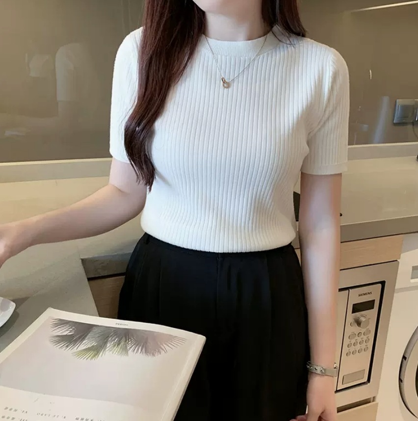 トップス デート カットソー 袖あり 半袖 スリム タイト 細身 かわいい 大人可愛い きれいめ シンプル カジュアル 大人 上品 おしゃれ お洒落 主役級 存在感 夏 10代 20代 30代