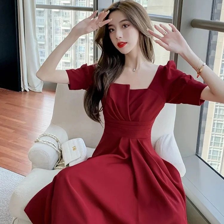 【2枚購入で 3oo円OFF】ドレス花嫁の赤い宴会ドレスは通常ドア服の婚約ドレスで着用できます