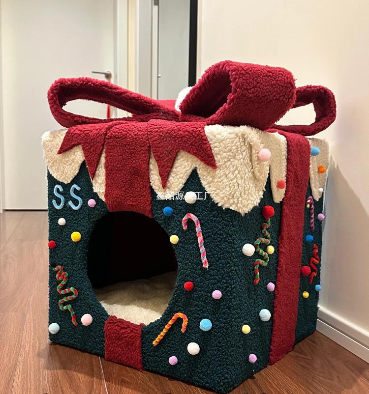 新年の猫小屋冬は暖かい広いスペース密閉型オールインクルーシブ小型犬小屋秋冬オールシーズン対応