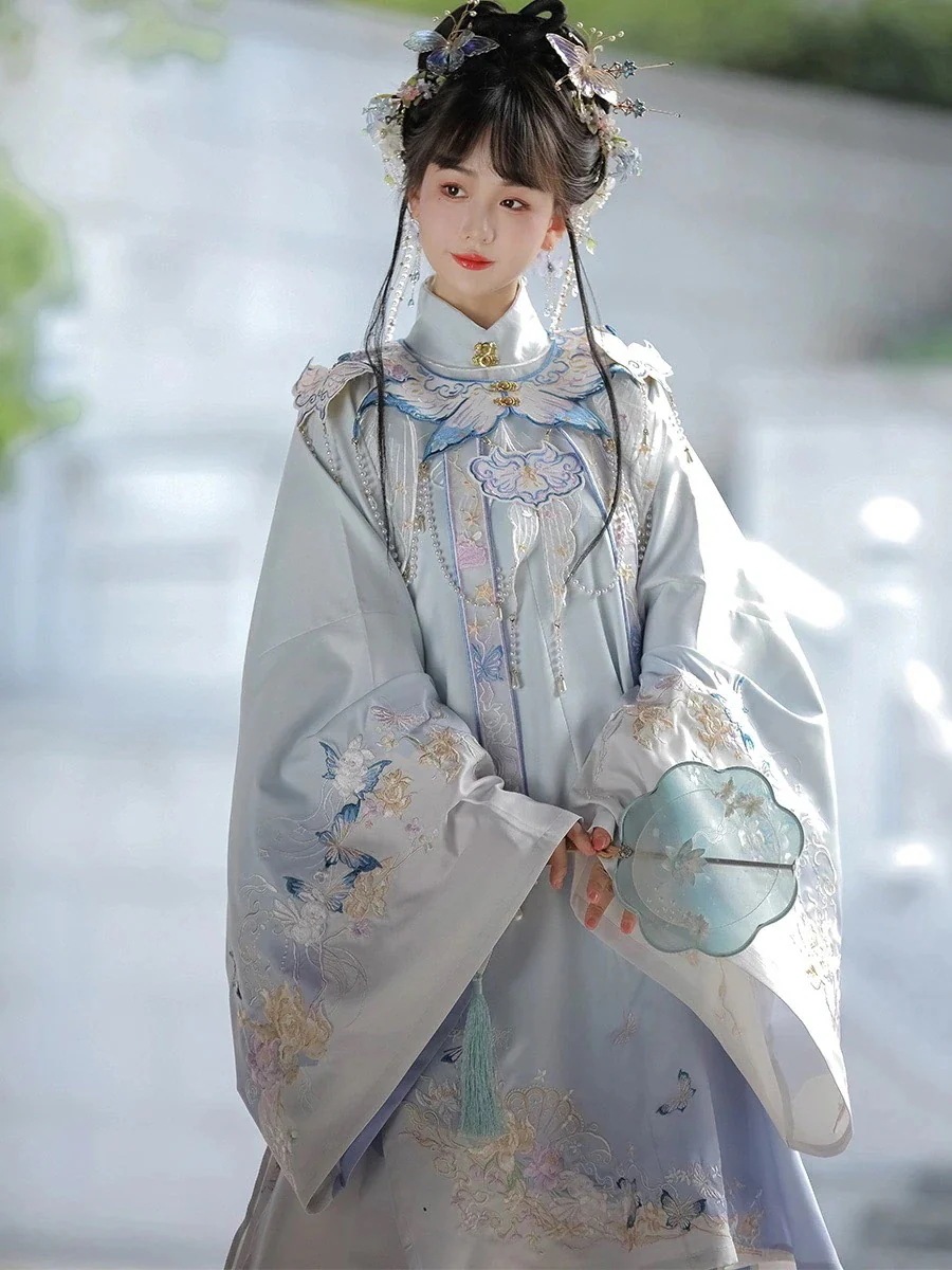 漢服女性玉知堯重工業刺繍立ち襟ロングコート雲肩馬顔スカートスリーピース春秋衣装スーツハロウィンクリスマスパーティー仮装30%までに制限