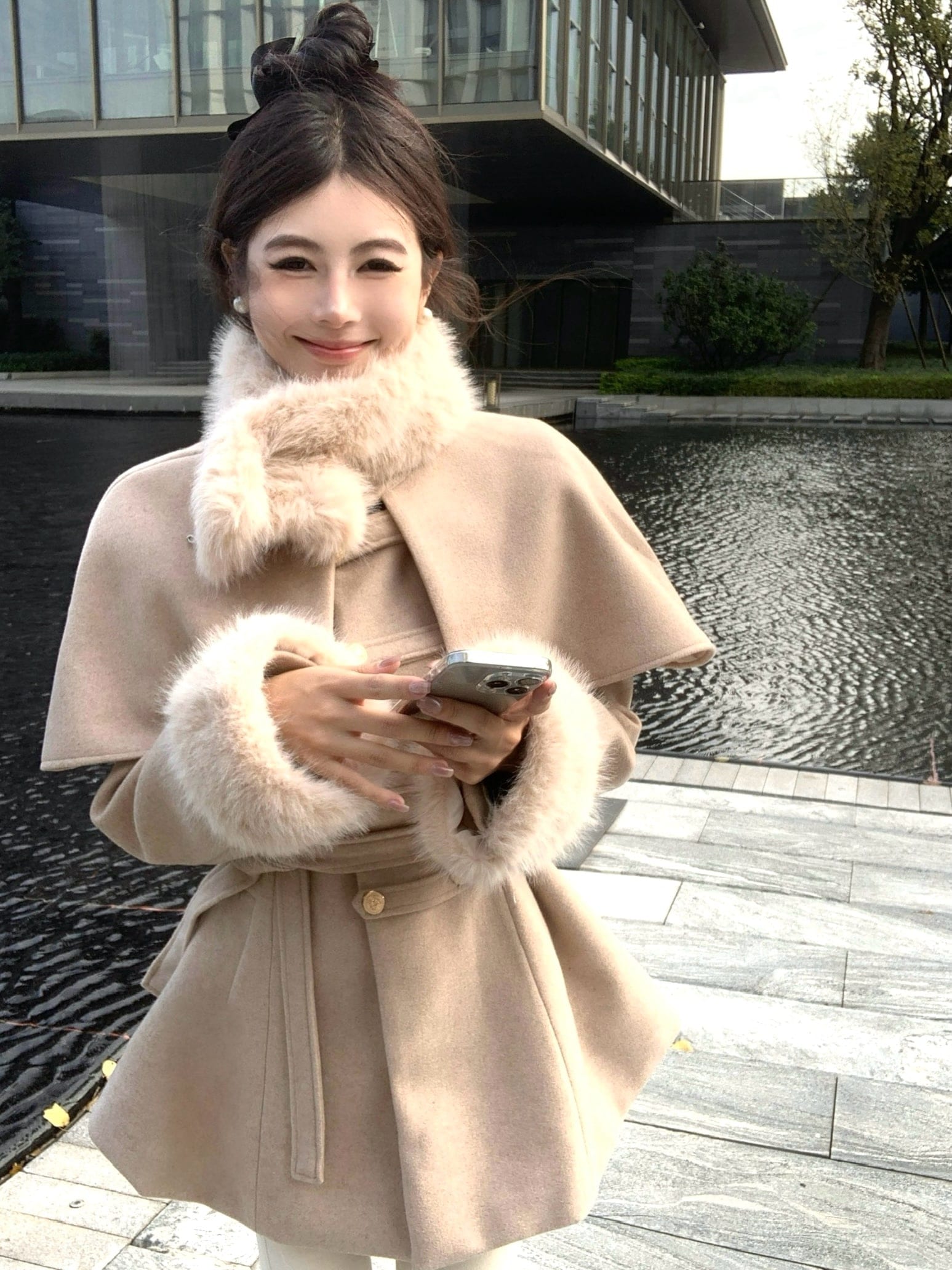 秋冬防寒 あったか アウター韓国風コート かわいいブルゾンファー付きファッションミディアム丈系裹起毛大人ゆったりカジュアルストリートサイズレディースムートン襟フレンチジャケットフェミニン学生袖羽織り黑