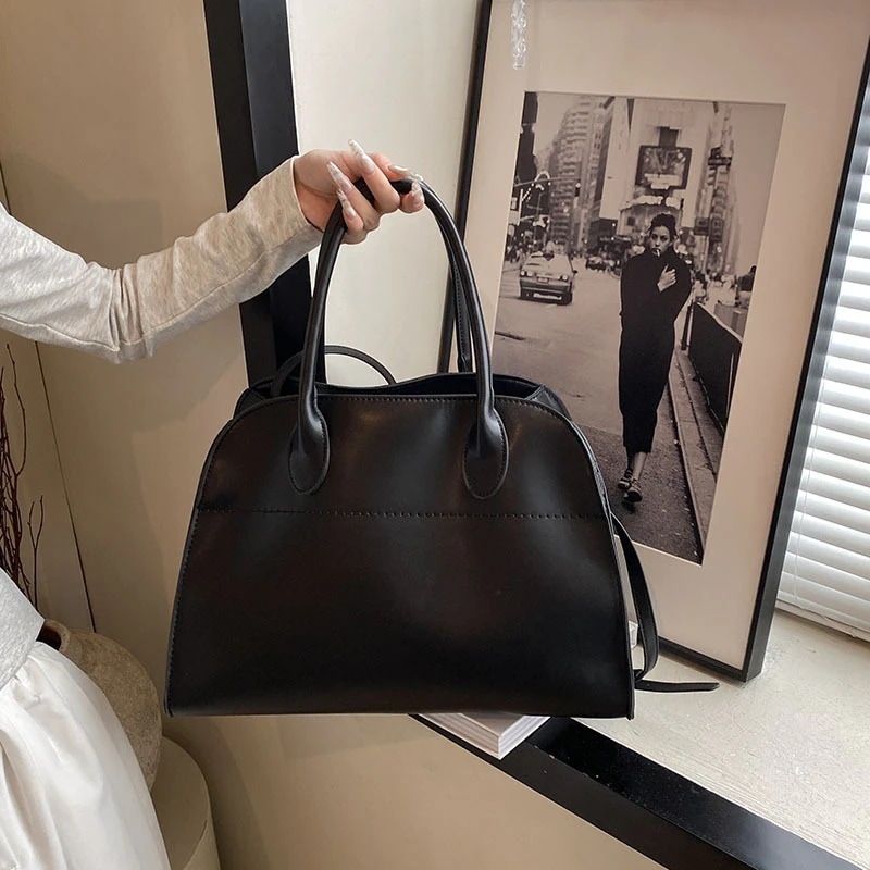 大容量トートバッグ 手提げバッグ 通勤パック ハンドバッグ トートバッグ 高級感 かたかた掛け