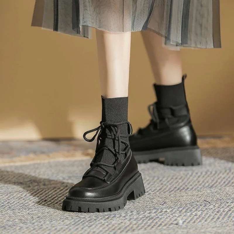 ブーツ ロングブーツが復活 スタイルアップヒールパンプス 厚底 ヒールパンプス モカシン ダッドスニーカー バブーシュ ロングブーツが復