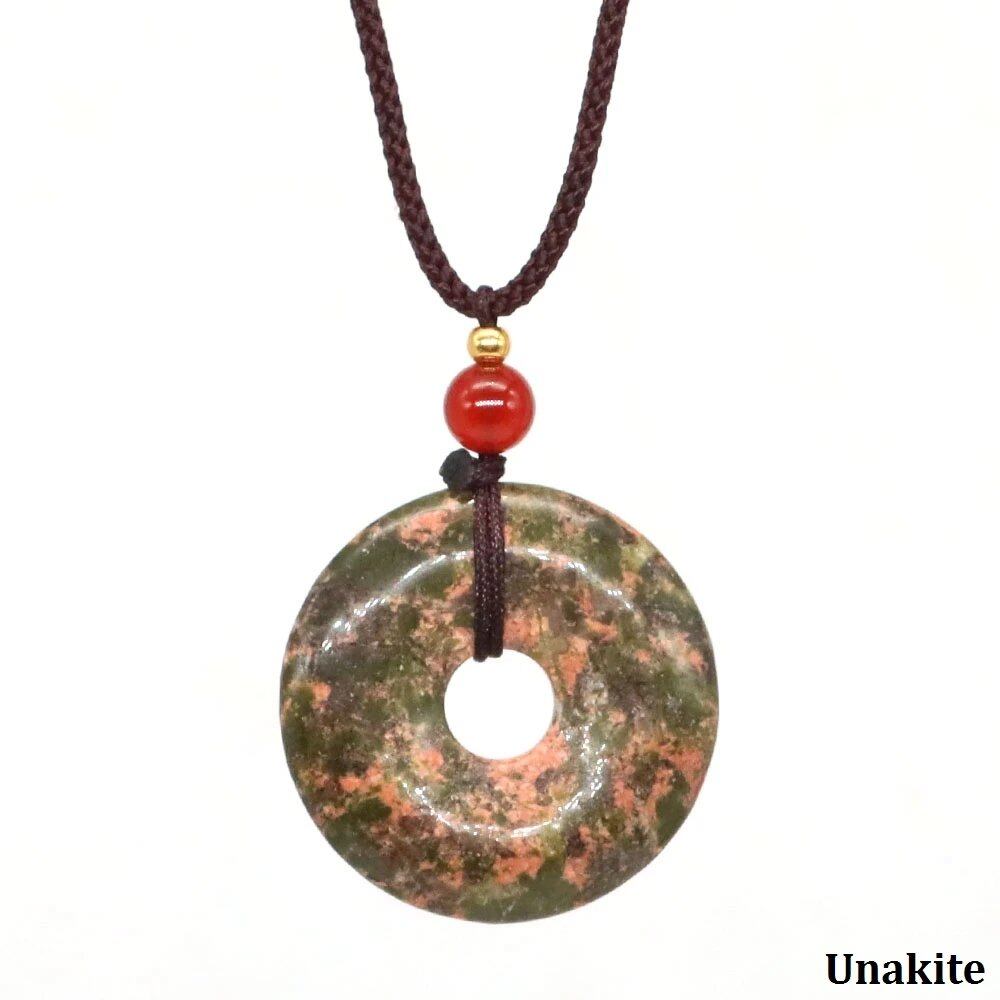 30mm 円形ドーナツ型 ヒーリングクリスタルペンダントネックレス 天然オブシディアンストーン お守りコインチャーム 幸運のドーナツ プロテクションジュエリー ギフト 色：ウナカイト 商品名：直