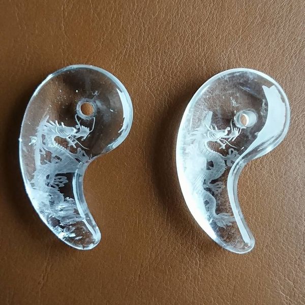 ビーズ アクセサリー用品 アクセサリー道具 材料 手芸 ハンドクラフト コレクション 勾玉 天然水晶