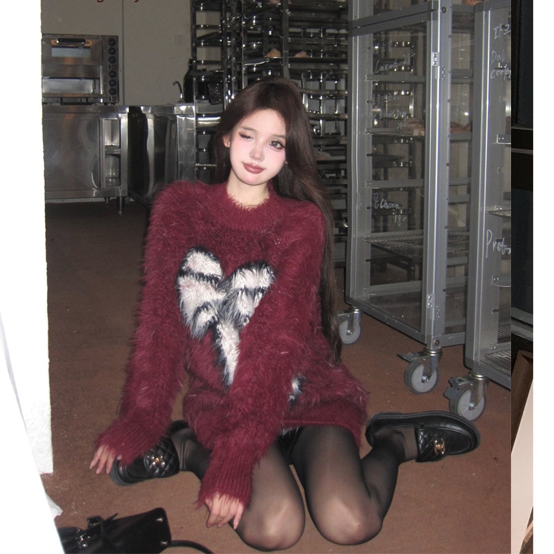 裕福な家族の娘の春と秋の女性用クリスマス赤いリボンセータージャケット新年の雰囲気の毛皮のトップと黒のシルク