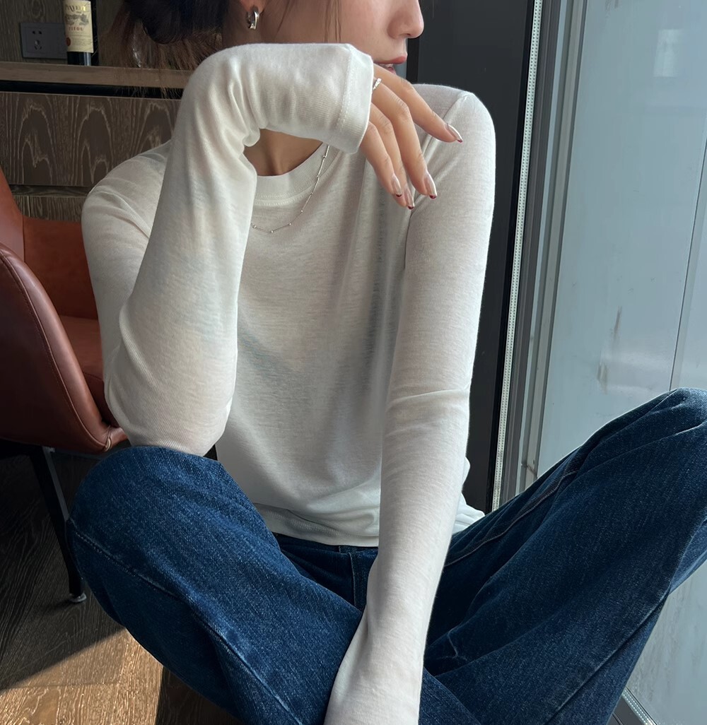 レディース トップス ロンT Tシャツ 長袖 ラウンドネック ノーカラー かわいい きれいめ シンプル カジュアル こなれ感 ラフ ボーイッシュ ガーリー 抜け感 ベーシック ナチュラル 無地 春 秋