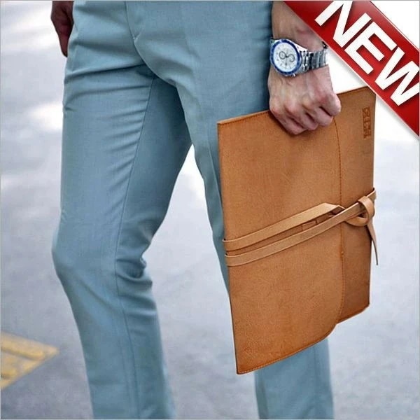最高級レザーを使用!ビジネスからカジュアルまでラフな通勤スタイルにもフィット!おしゃれに決まるトレンドなブリーフケース クラッチバッグ