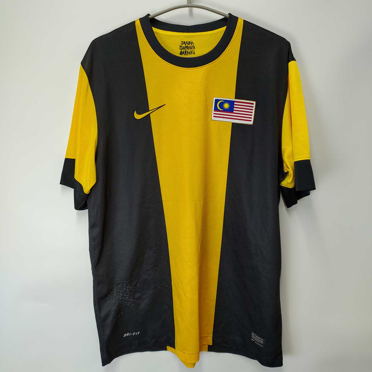 Qoo10] NIKE 【中古】 ナイキ サッカー マレーシア代 : スポーツ