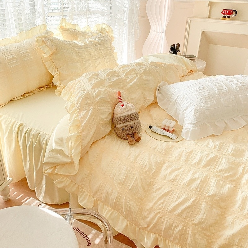 【急速出荷!】厚手のシアサッカーチェック柄ベッドスカート4点セットプリンセスガーリーレースベッドシーツキルトカバー寝具 5,090円