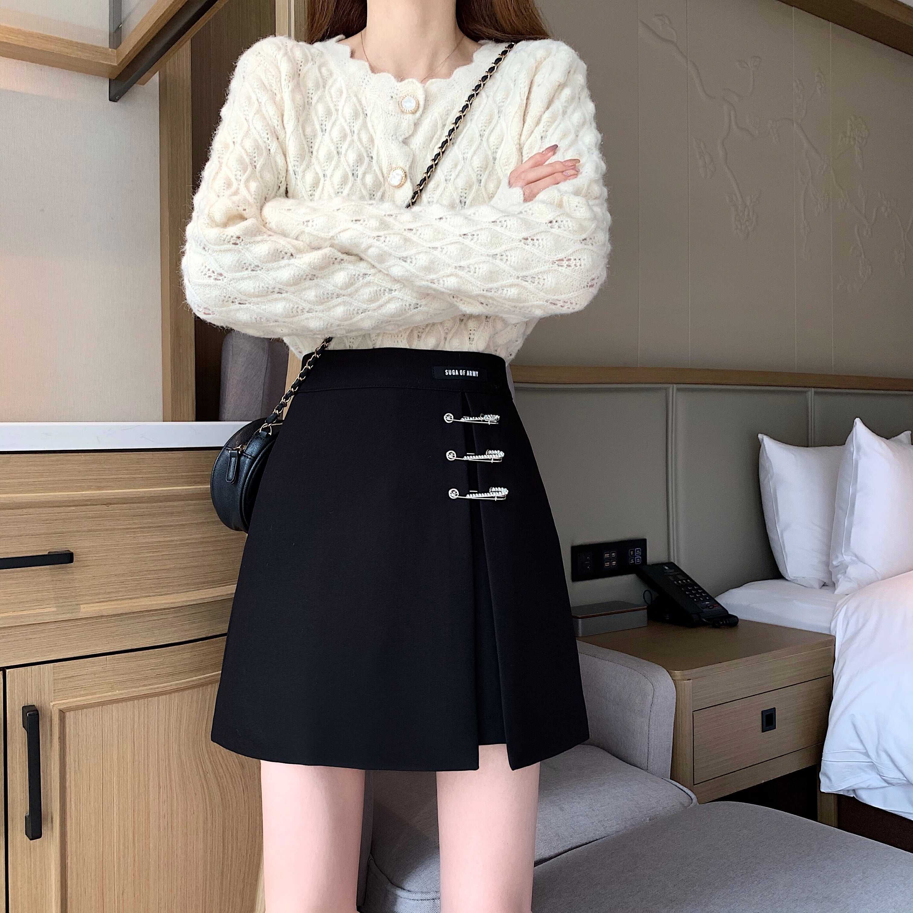 ハイウエスト ミニ スカート ヒップスカート スリット Aライン ピン付き ショート丈 無地 かわいい 大人可愛い きれいめ シンプル カジュアル 大人 上品 おしゃれ お洒落 かっこいい lbot0