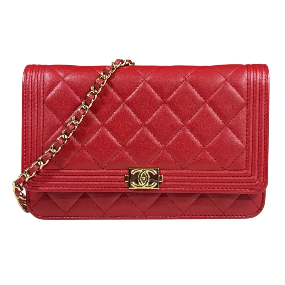 シャネル ボーイシャネル ショルダーバッグ レザー レッド CHANEL 中古