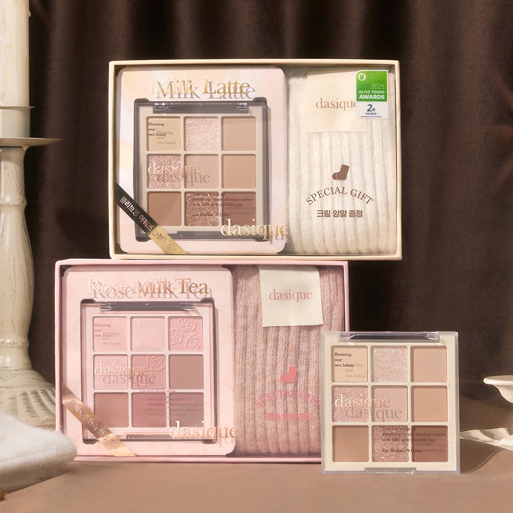 【2025 Olive Young Awards】 アイシャドウパレット アワード限定企画 (+アンゴラソックス) / 07 Milk Latte / 27 Rose Milk Tea