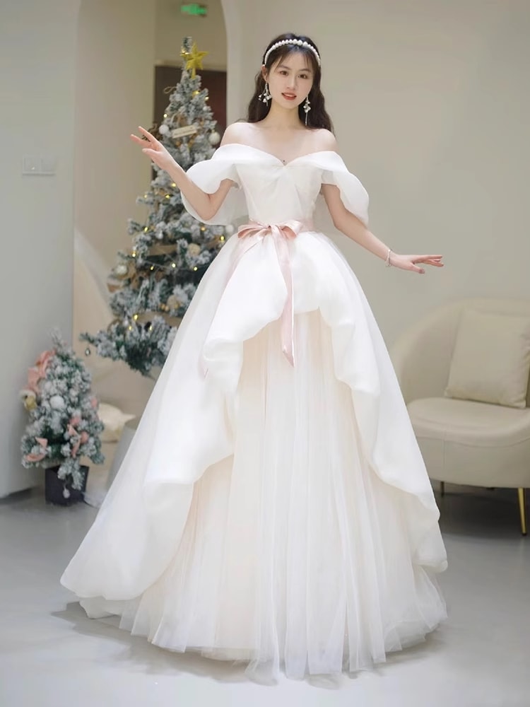 パーティードレス ウェディングドレス 新作 白 高級感 ロングワンピース 結婚式 花嫁 成人式 お呼ばれ ウェディング 演奏会 二次会 前撮り ワンピース ロングドレス