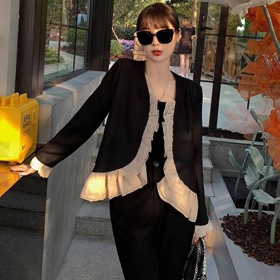 格安販売中アウター ジャケット レディース 黒 フリル ノーカラー ラウンドネック 長袖 カジュアル 大人可愛い レトロ バイカラー かわいい キュート 大人女子 おしゃれ こなれ感 ルーズ 個性的