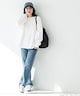 ［White］ 001