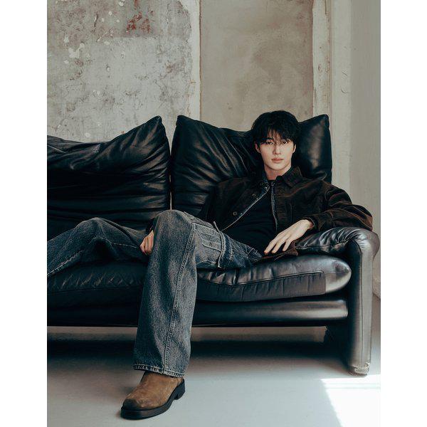 NEW [변우석] メンズ MW カーゴ ワイドフィット デニム ジーンズ 01115945 7,638円