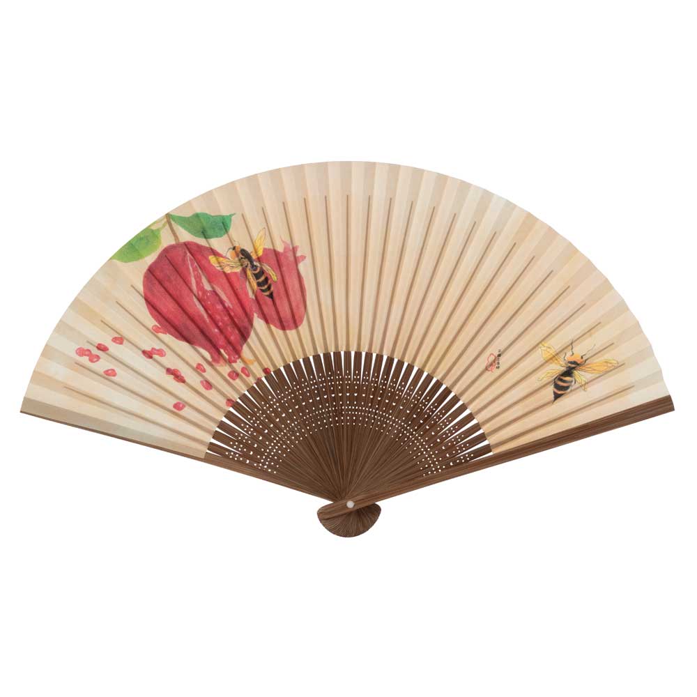 和詩倶楽部　進撃扇　石榴と雀蜂　和紙の扇子　七寸五分　約23cm　少し大きめ　男性用の定番サイズ　メンズ　和柄　手張り製　国産扇骨35本　日本製