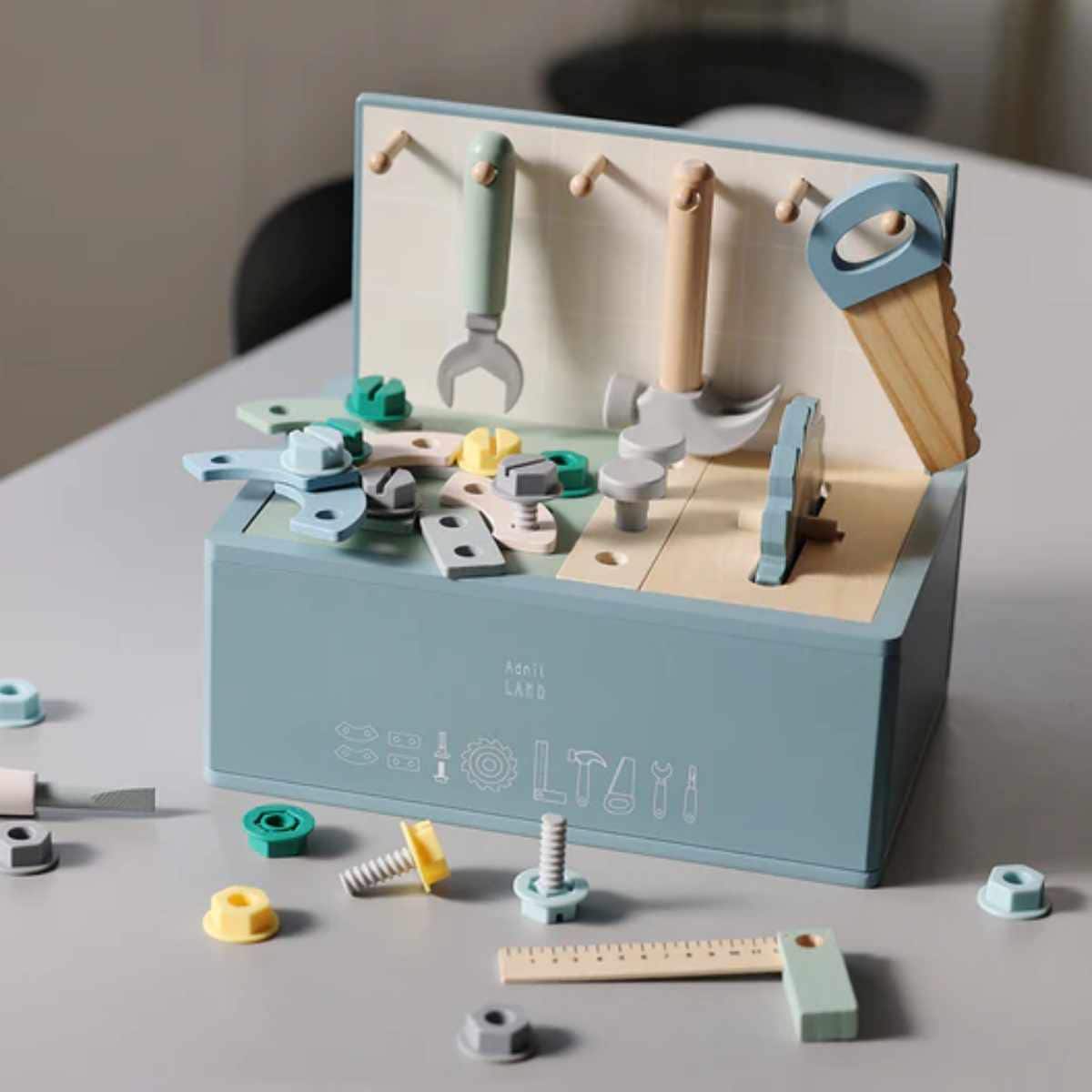 おもちゃ おうちごっこ ままごと 工具セット 体験玩具 CRAFT TOOL BOX Adnil LAND クラフトツール 木のおもちゃ 工具 大工 子供 おままごと 知育玩具 玩具 男の子